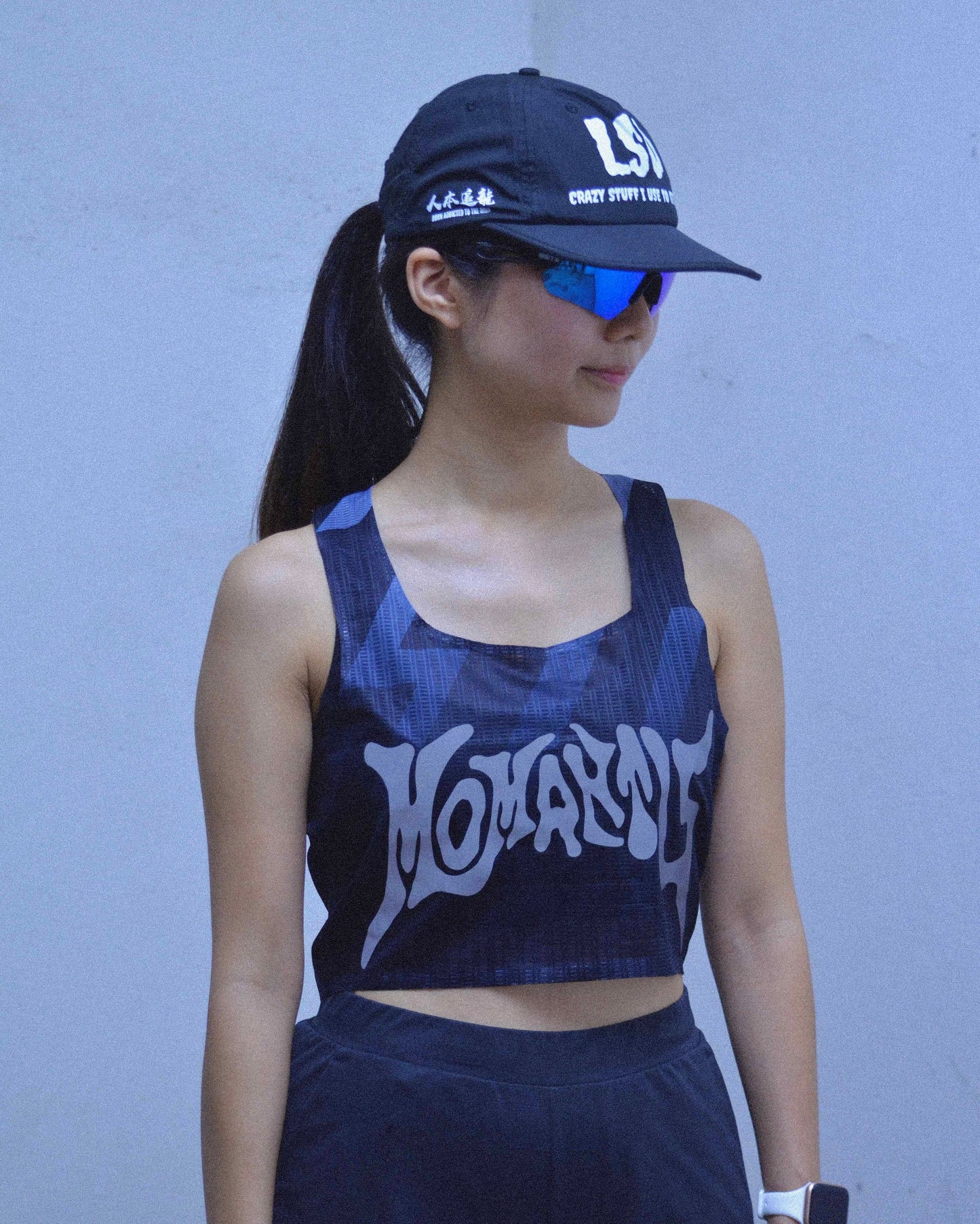 WMNS CROPPED SINGLET/ BLACK FLASH