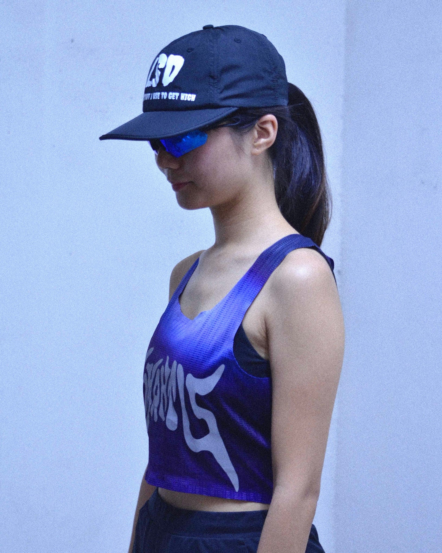 WMNS CROPPED SINGLET/ STRANGE CLOUDS