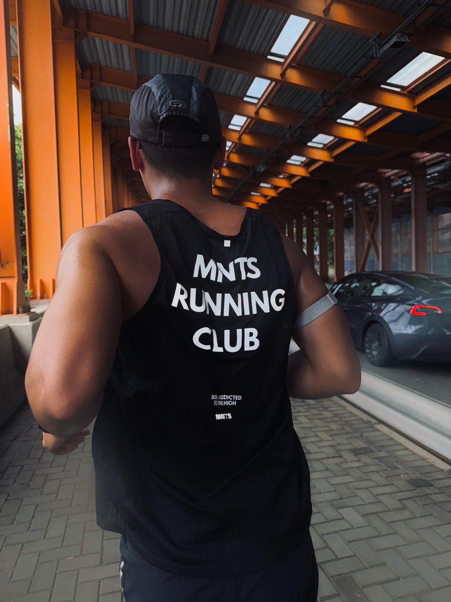 MNTS RUNNING CLUB RACING SINGLET/ BLACK