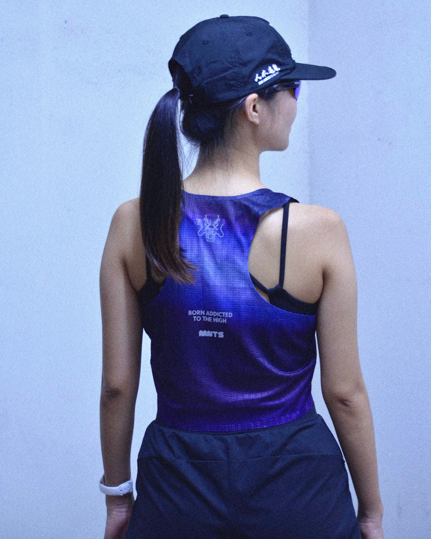 WMNS CROPPED SINGLET/ STRANGE CLOUDS